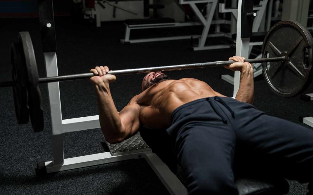 Miten tehdä uusi ennätys penkkipunnerruksessa?